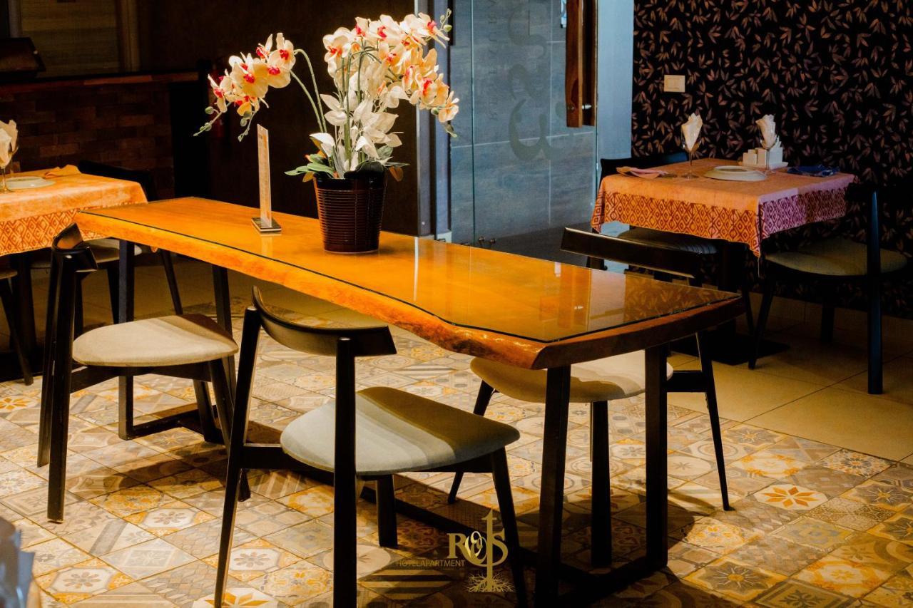Roots Hotel Apartments 阿比让 外观 照片